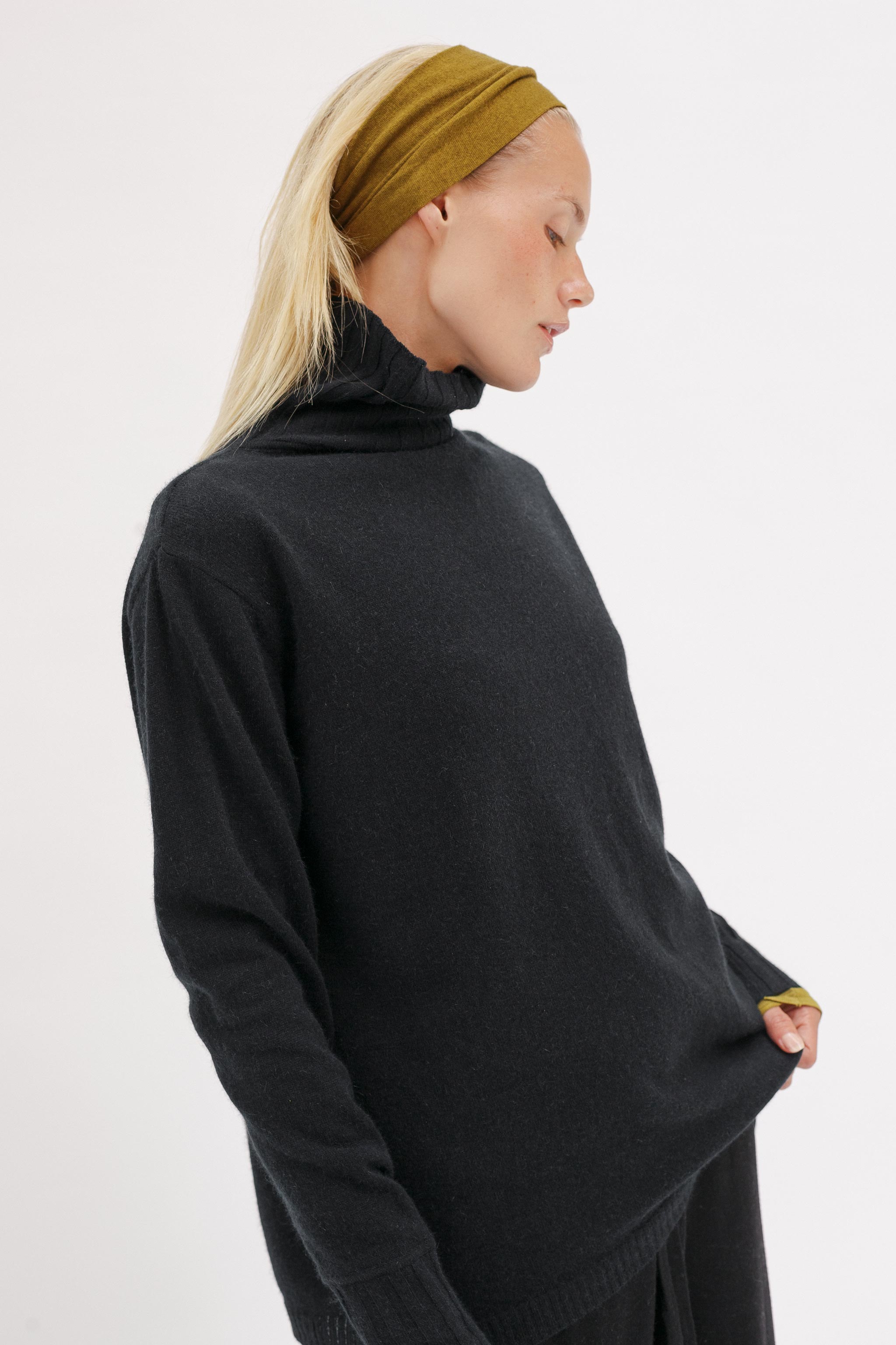 Veronica Perino Jumper - Black