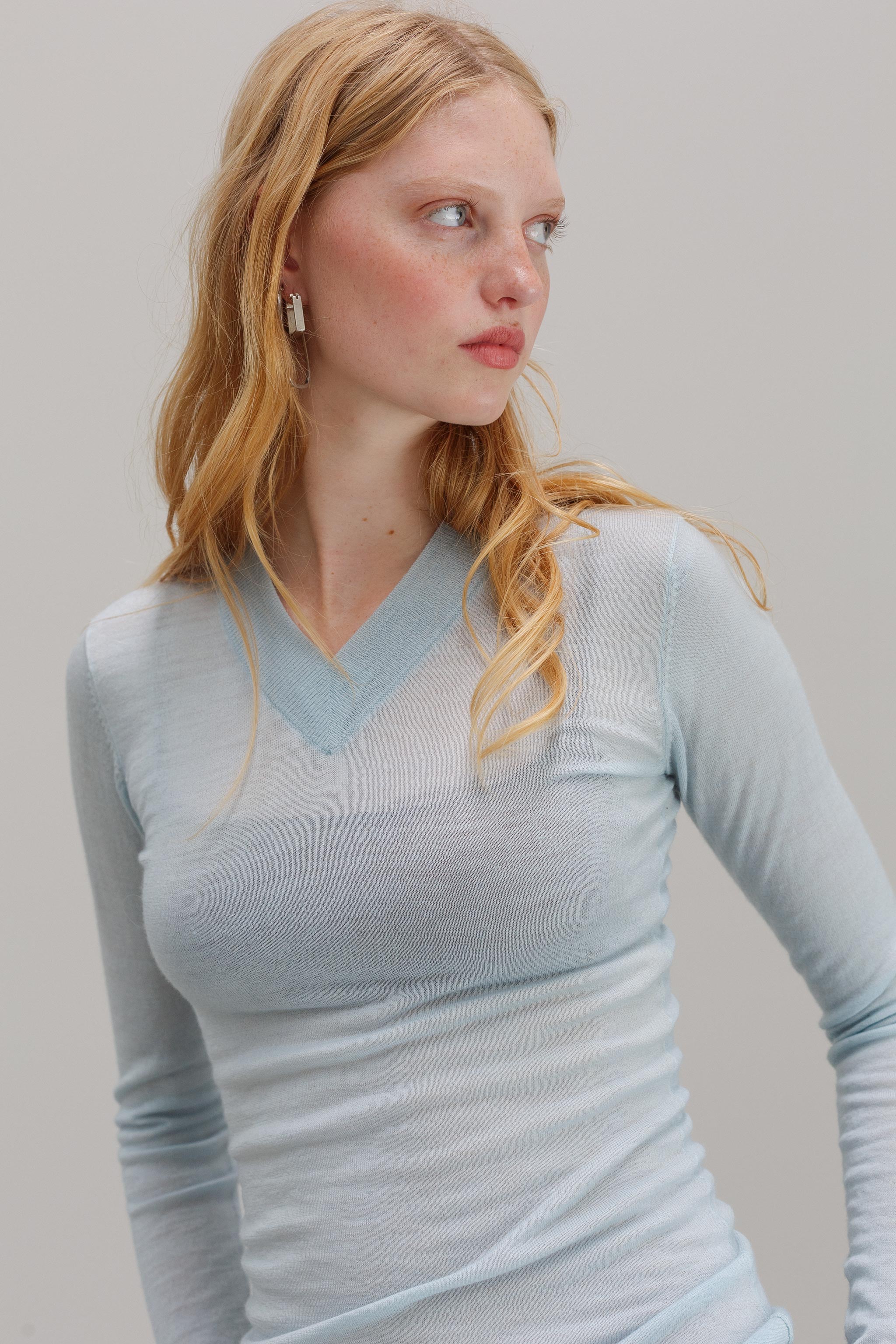 Moira Cashmere - Ice Blue