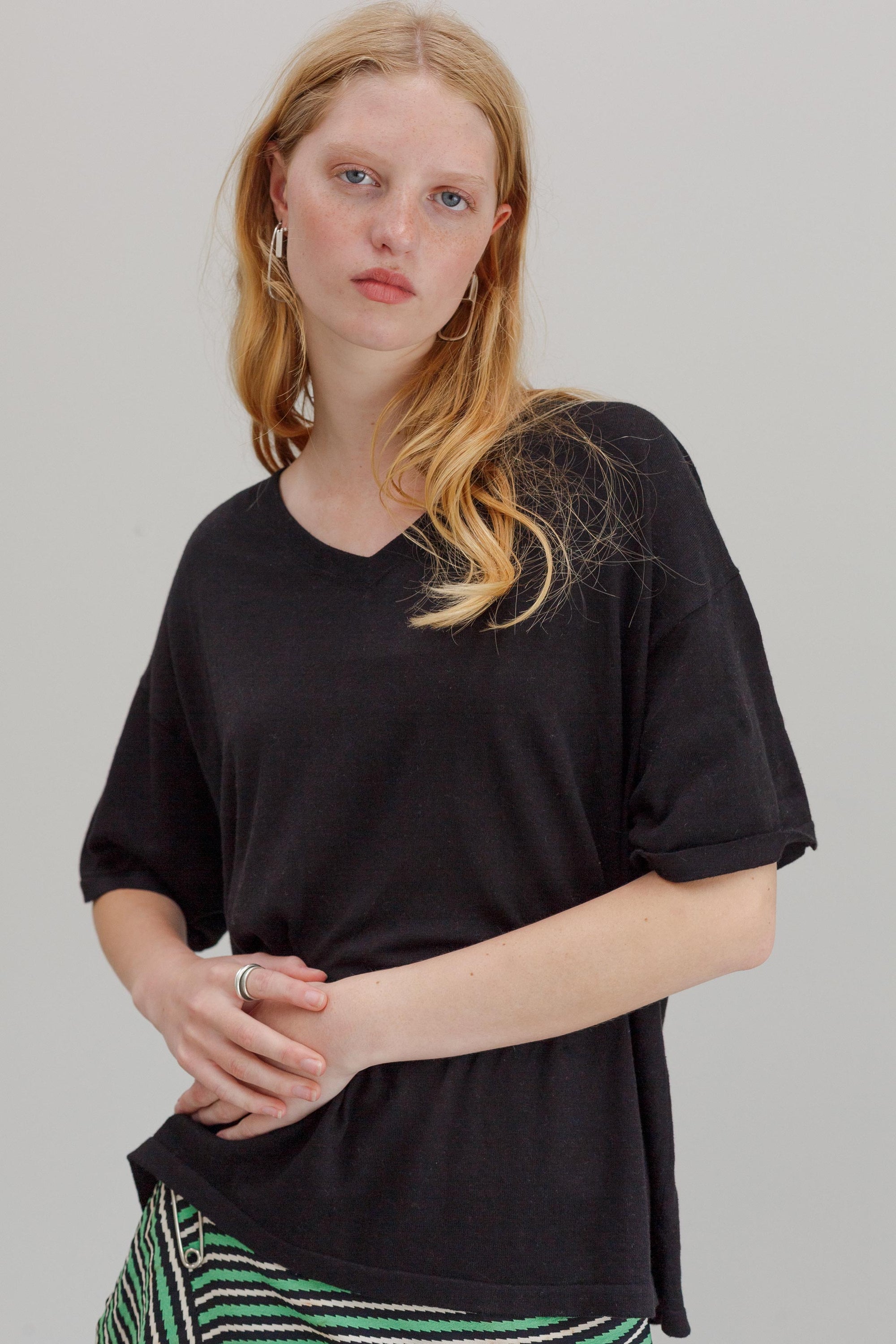 Kind Hemp Embroidery Top - Black