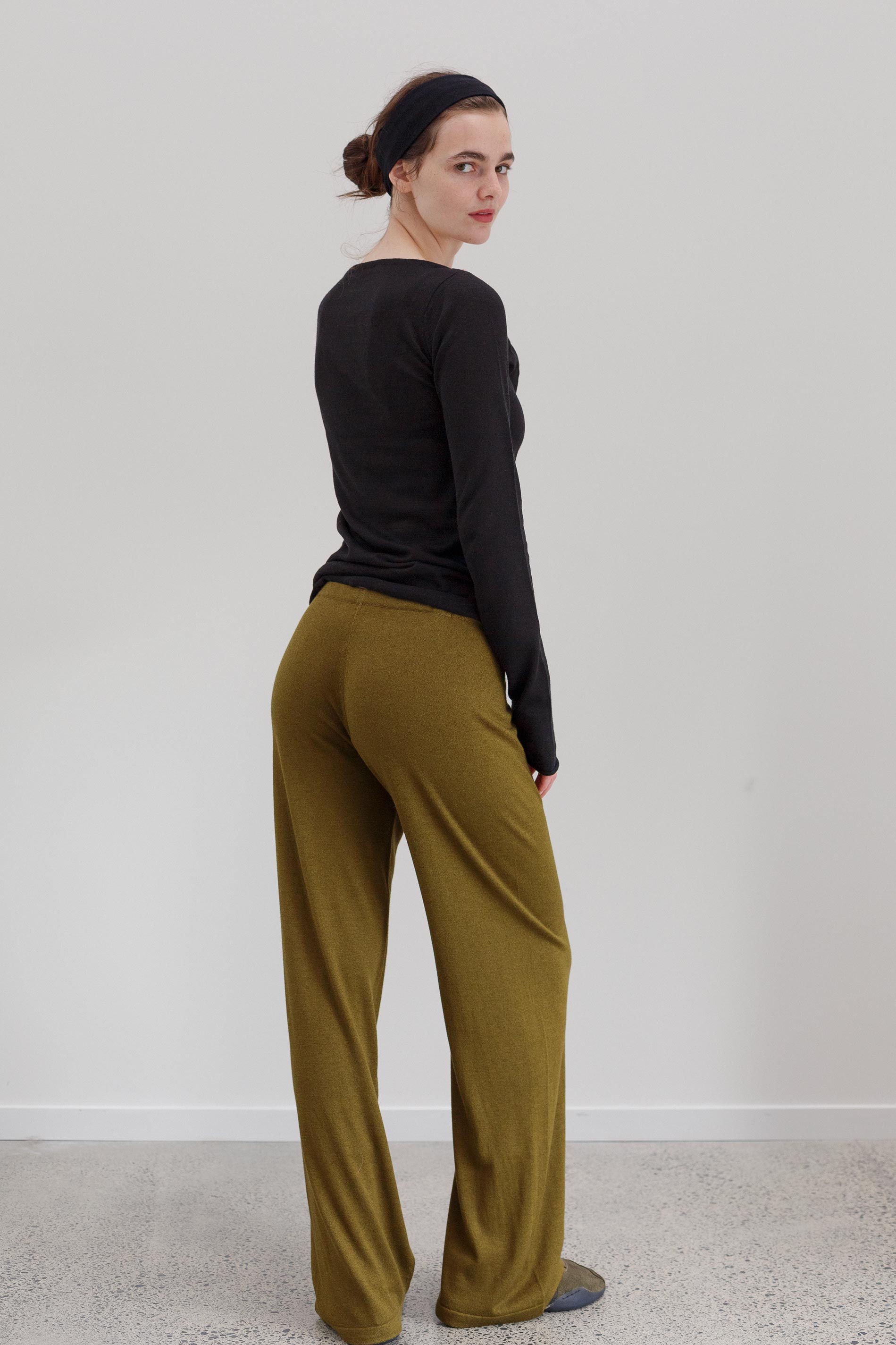 Carter Silk Cashmere Pants - Deep Chartreuse
