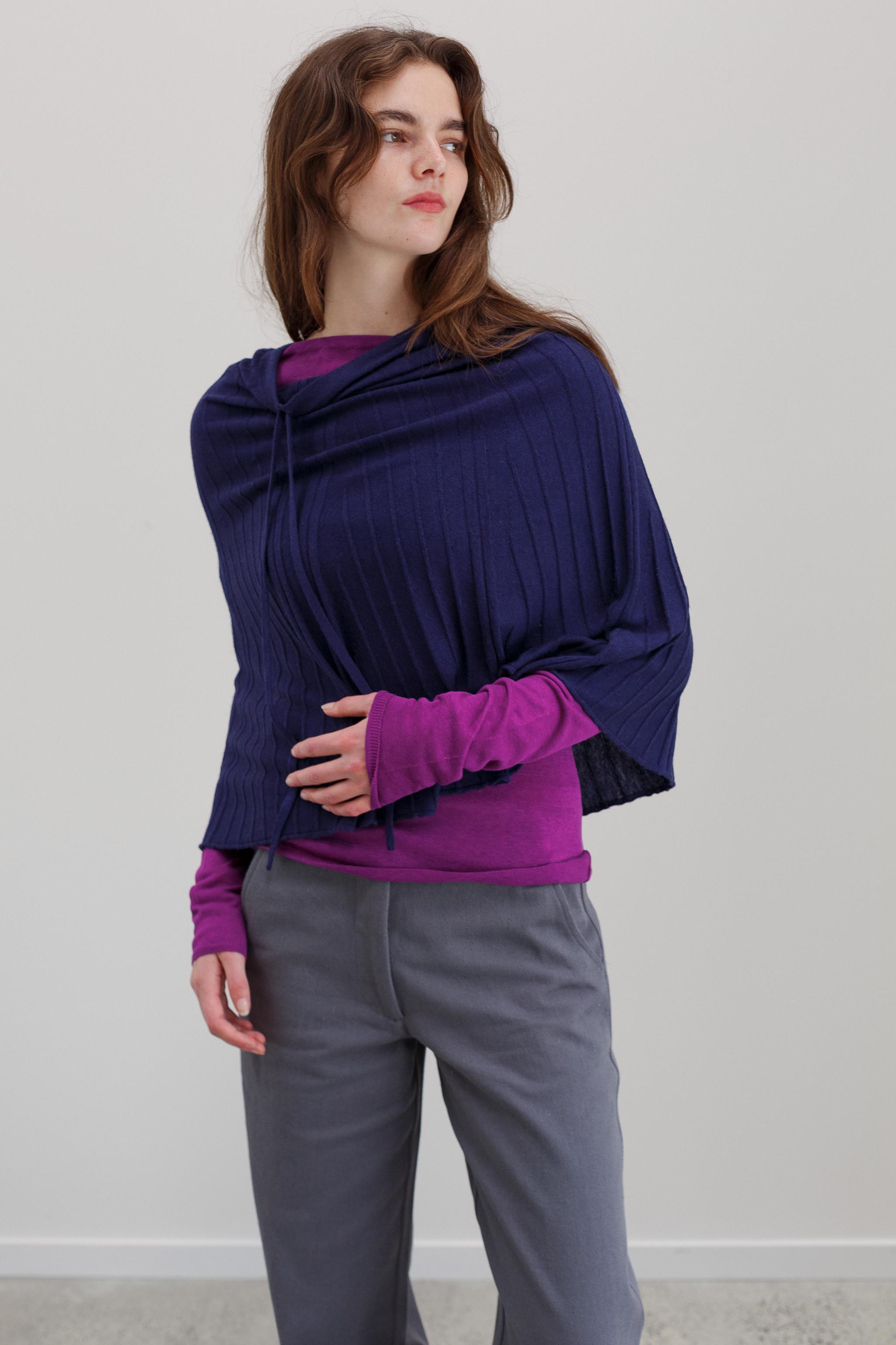 Lyra Cashmere Silk Cape - Berry Noir