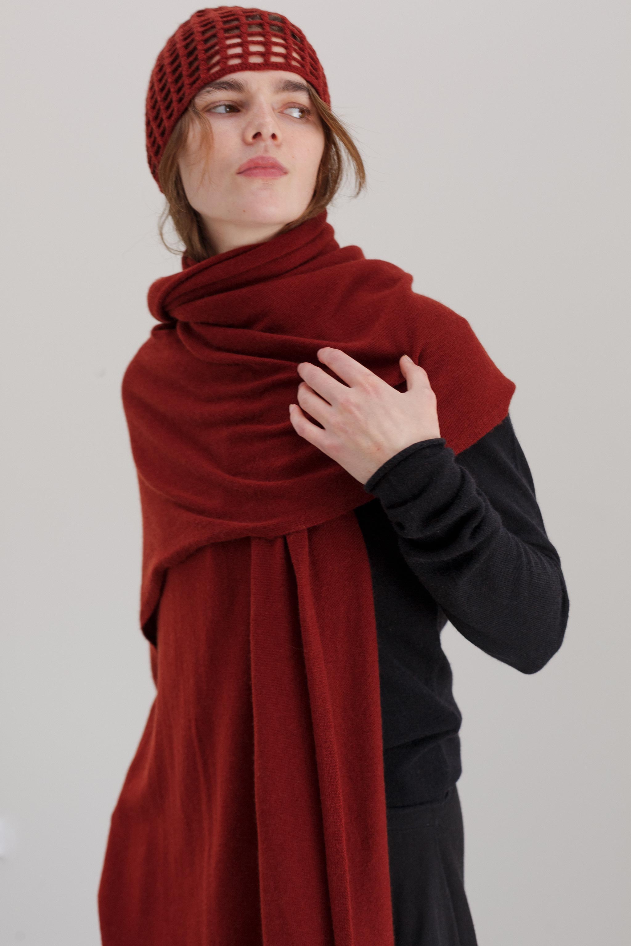 Crochet Cashmere Cap - Red Oxide
