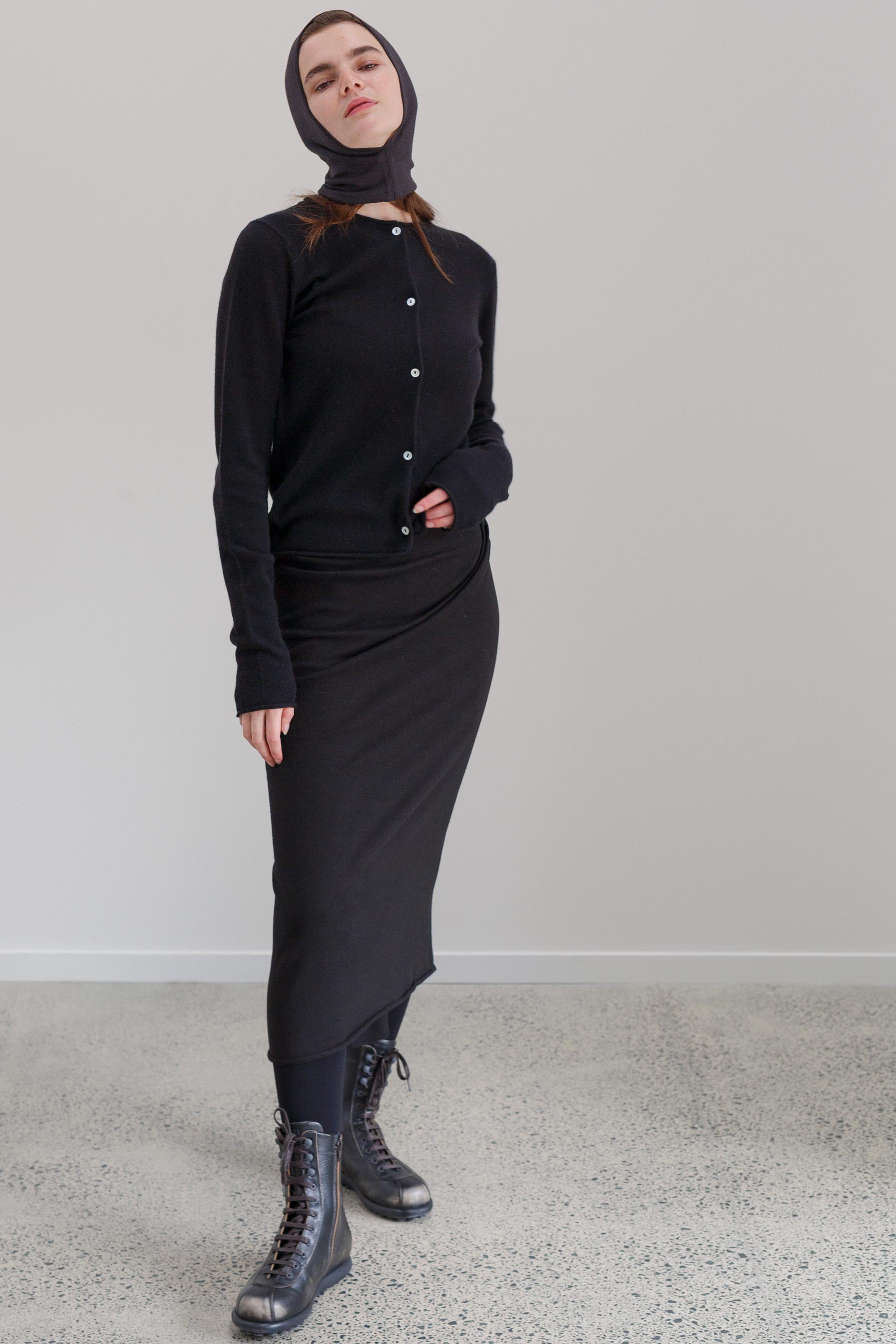 Lyla Silk Cashmere Hood - Carbon