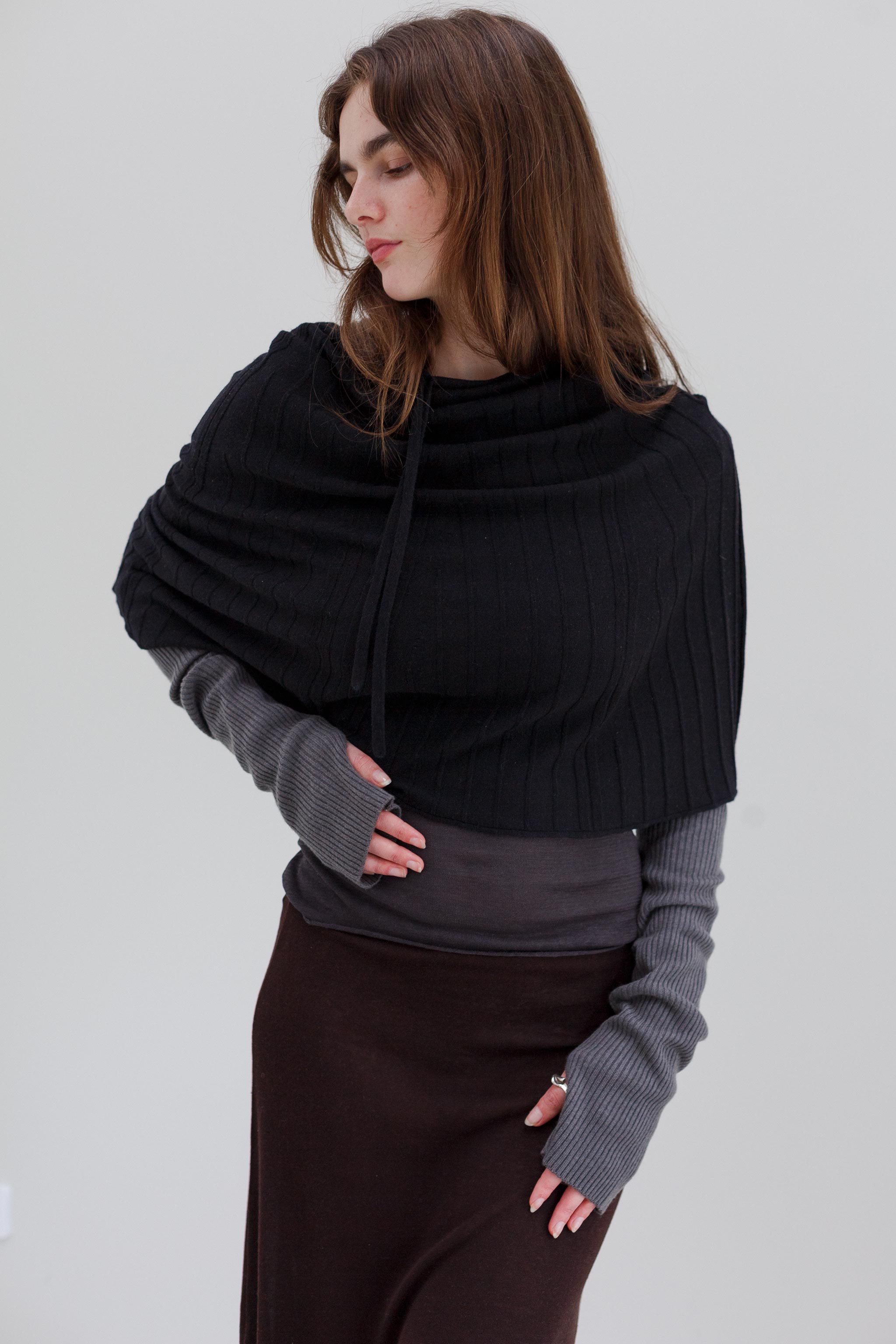 Lyra Cashmere Silk Cape - Black