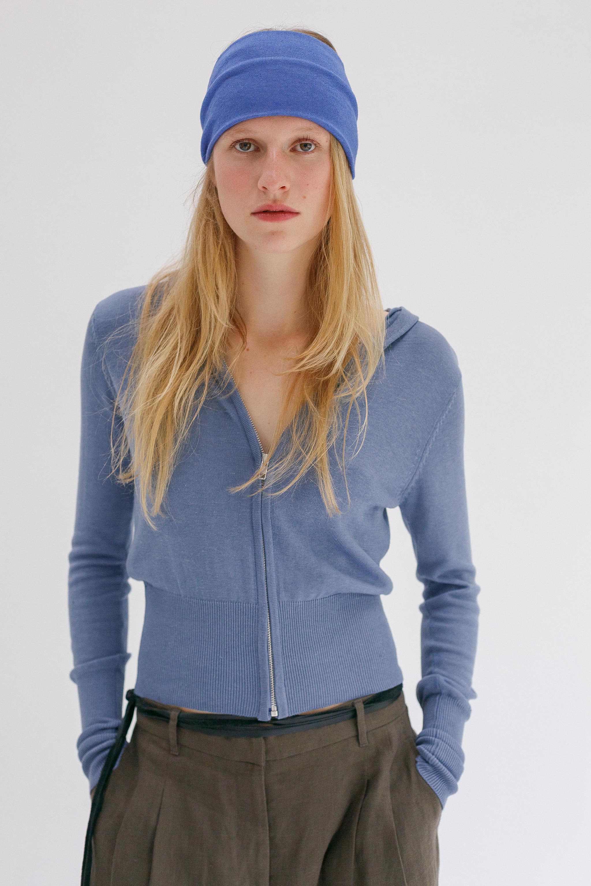 Rei Silk Cashmere Band - Daisy Blue
