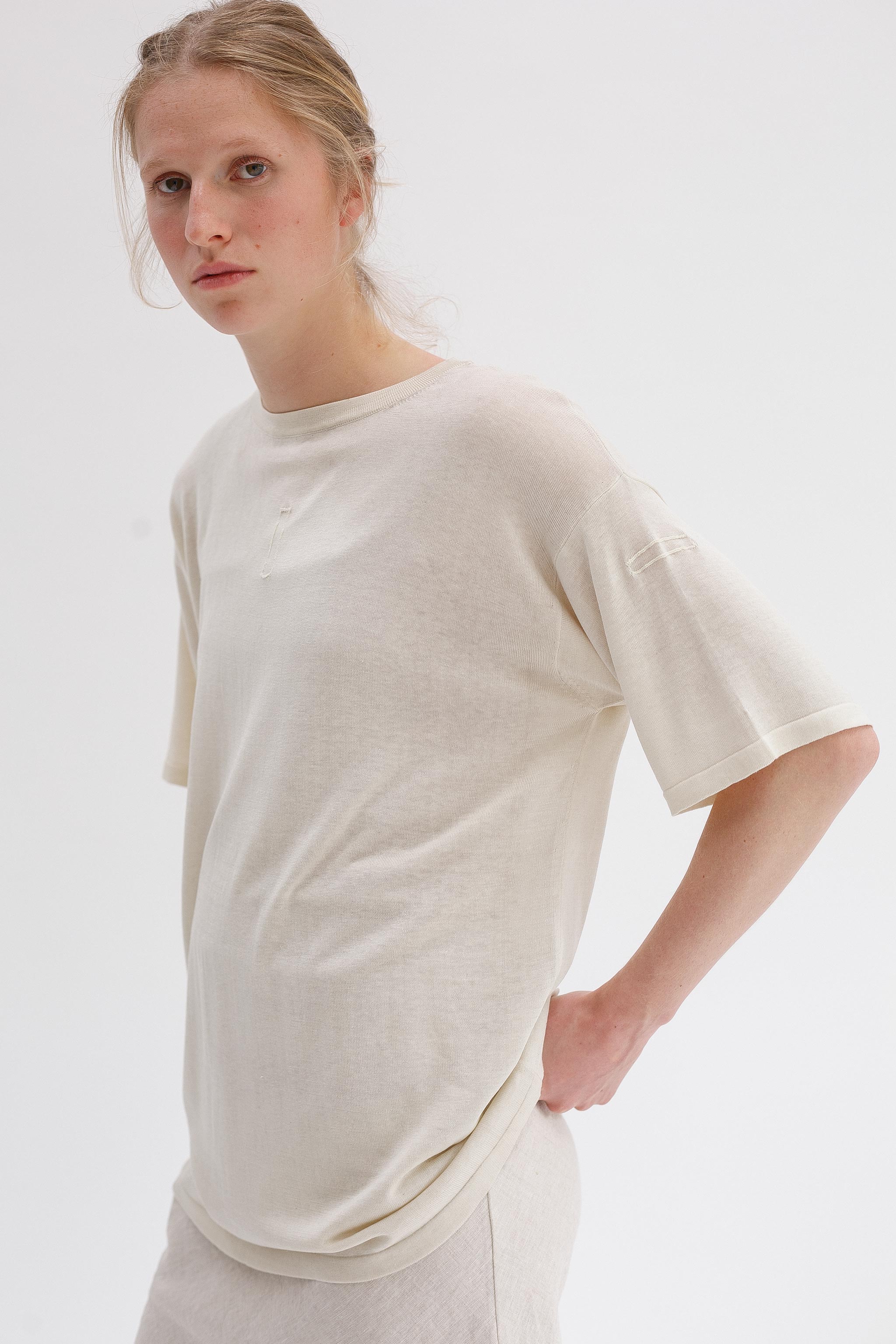 Mink Silk Embroidery Tee - Shell
