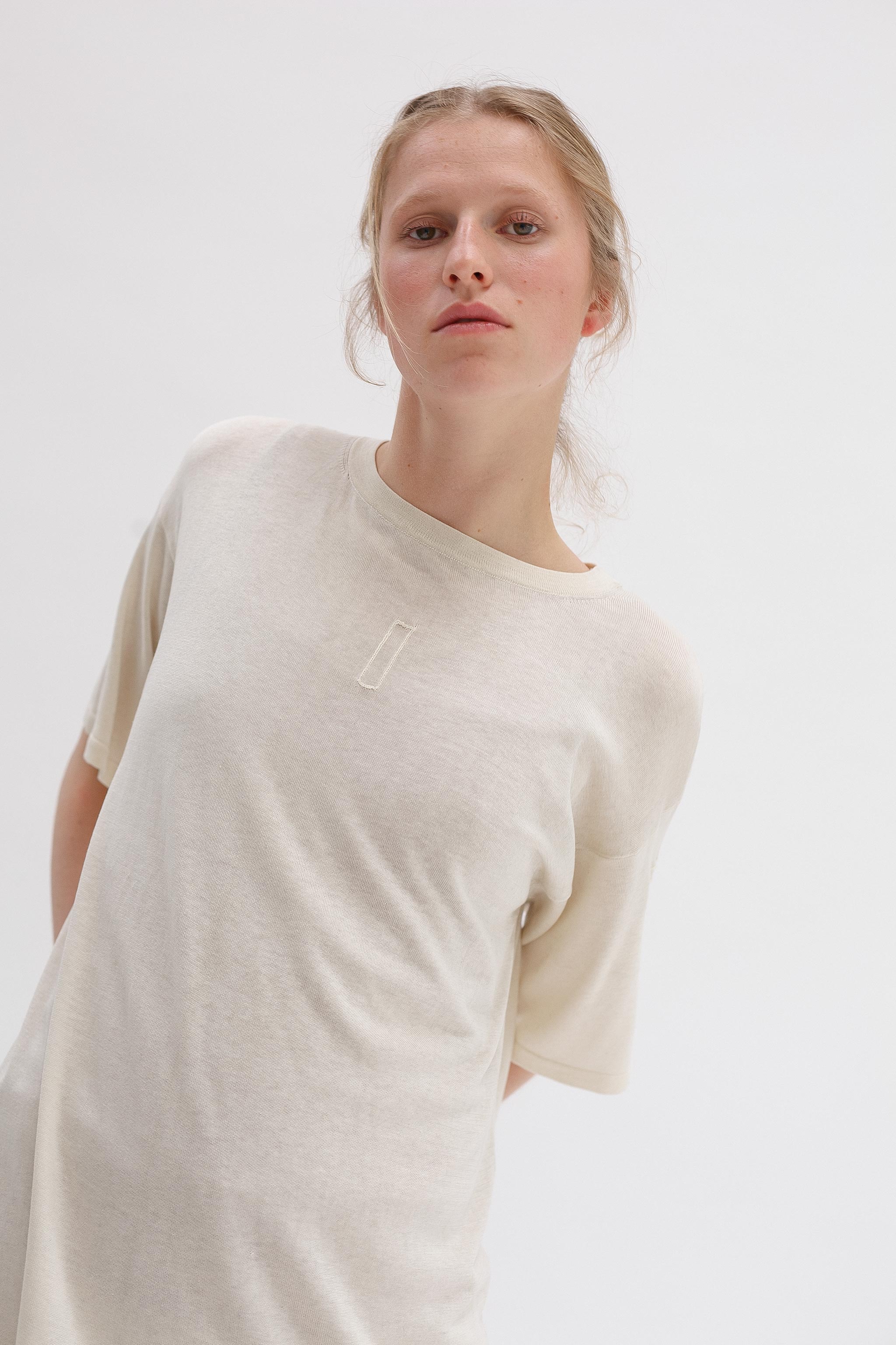 Mink Silk Embroidery Tee - Shell