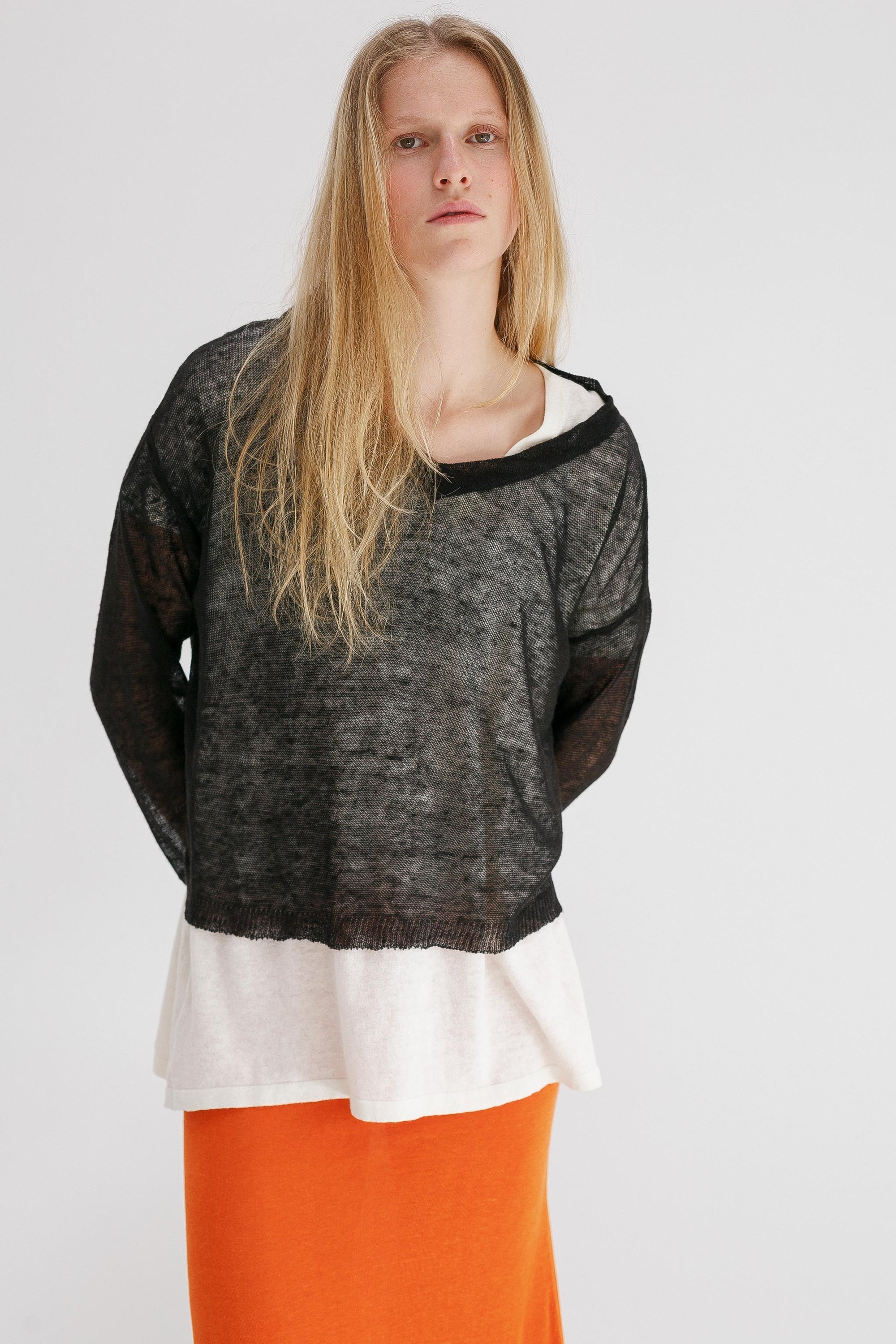 Ravel Linen Top - Black