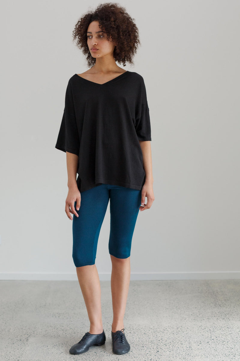 Kind Hemp Embroidery Top - Black