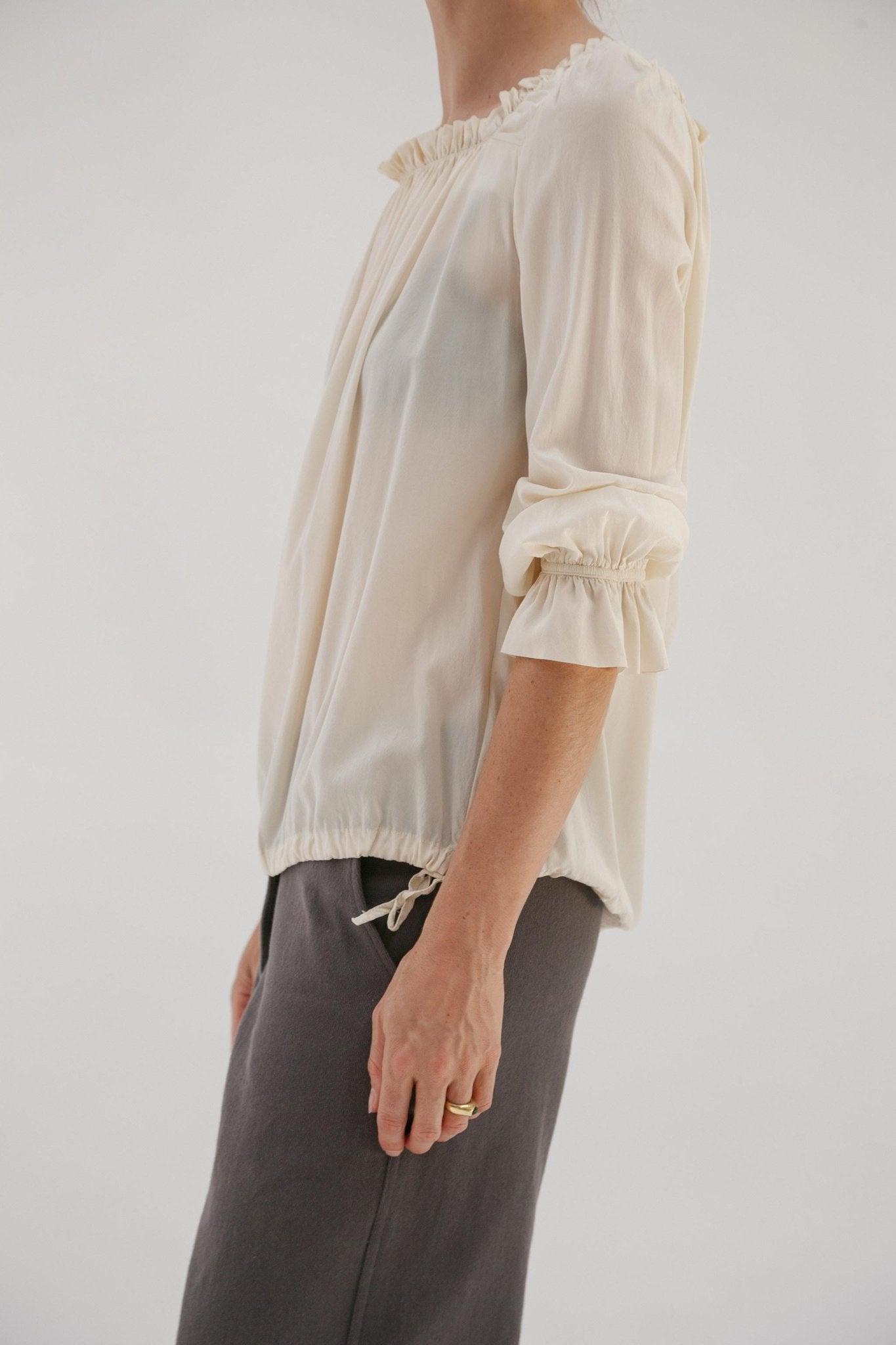 Vintage Cream Silk Romantic Blouse - Wixii