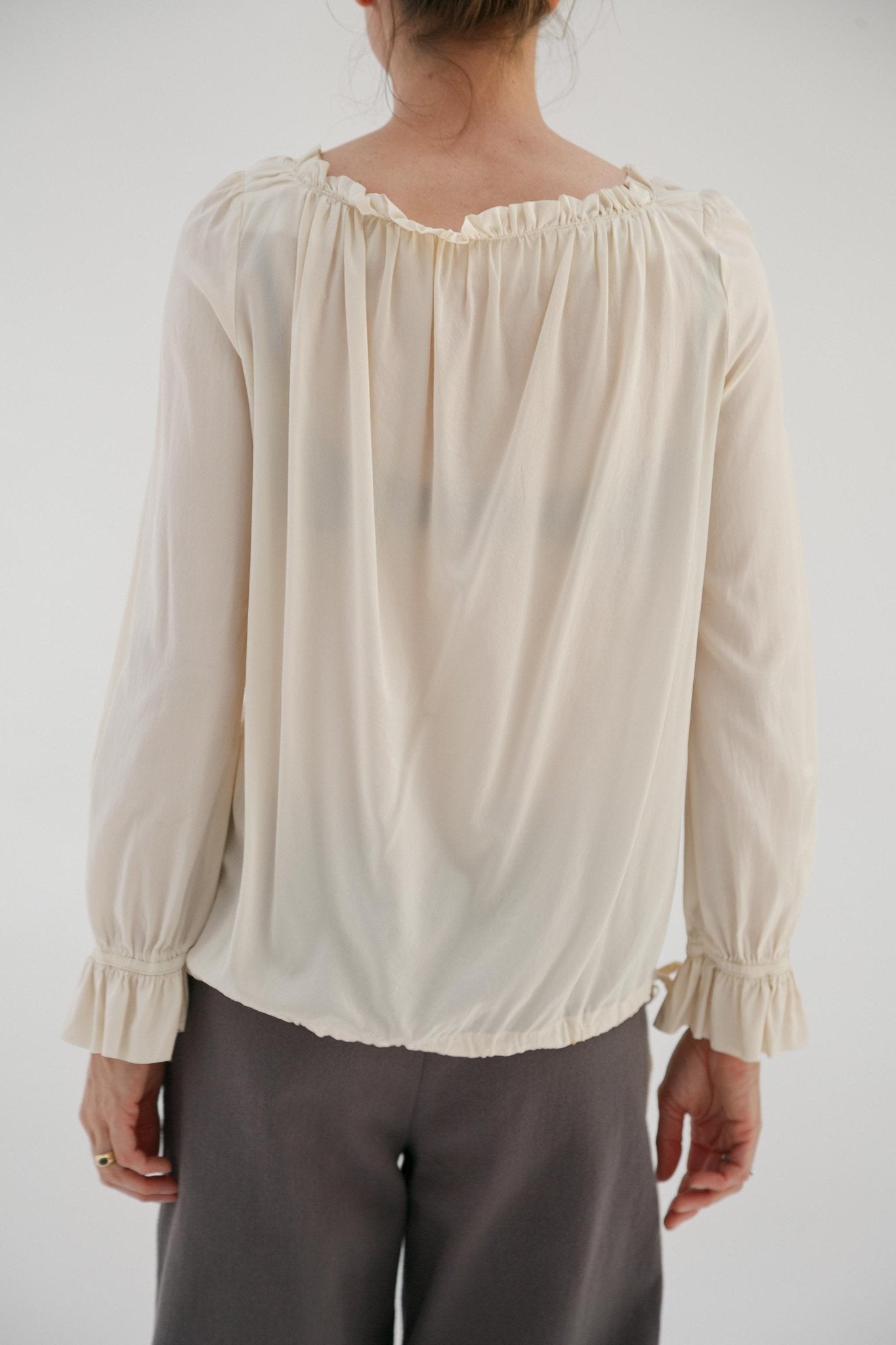Vintage Cream Silk Romantic Blouse - Wixii