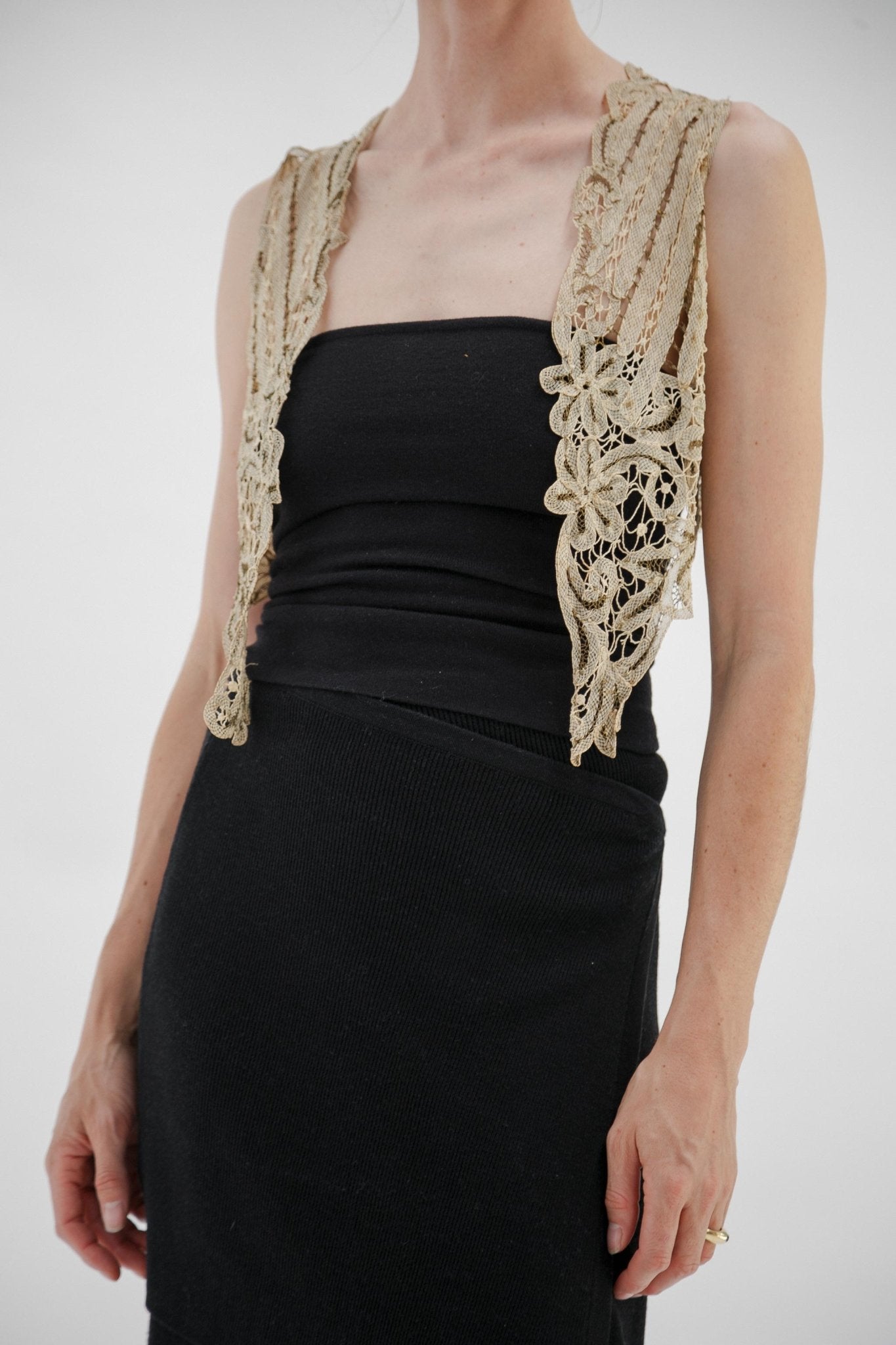 Vintage Victorian Battenberg Lace Vest - Wixii